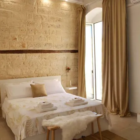 Apartamento Casa Albicocca - In The Heart Of The Old Town Bari Exterior foto